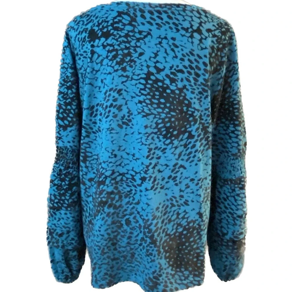 Chico’s Popover Top, Women's Size 3 (16) Bishop Sleeves, Blue w/Black Flocking - Picture 3 of 10